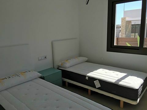 Alicante - Spanje - meest bekeken eigendom - bed - Zoopla