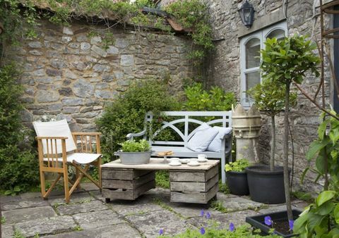 Kleine tuinbinnenplaats dichtbij Bristol