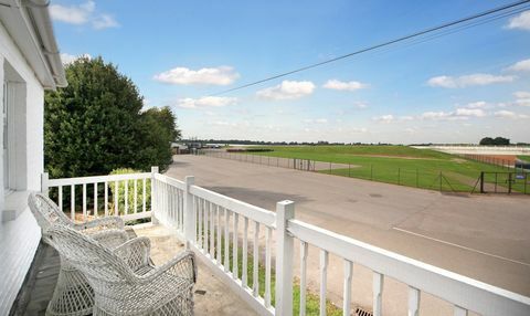 New Mile Corner - Ascot - views - Knight Frank