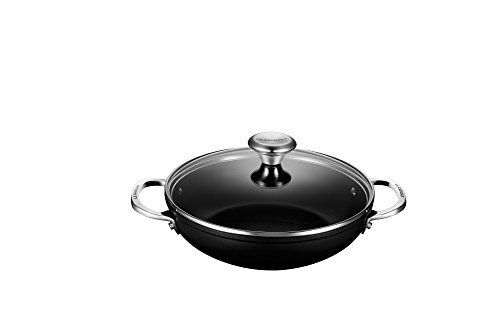 Le Creuset geharde anti-aanbak ondiepe braadpanBraiser met glazen deksel, 2,5 qt.