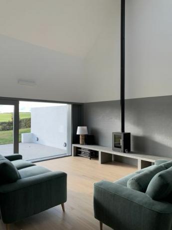 House Lessans, een prachtig eenvoudig huis in County Down ontworpen door McGonigle McGrath, is uitgeroepen tot RIBA House of the Year 2019