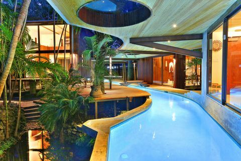 Miami Lazy River House