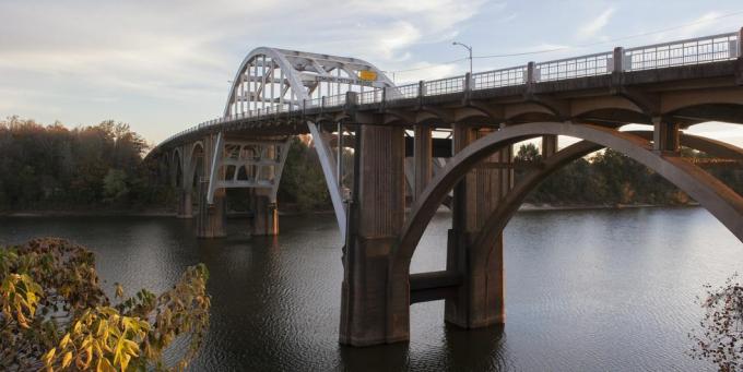 Edmund Pettus Bridge, Selma, Alabama, VS