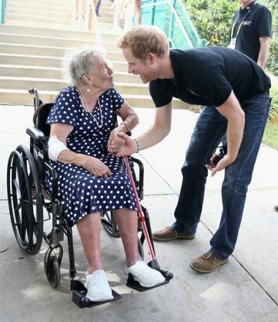 Prins Harry kust koninklijke fan Ruth Uffleman