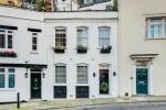 Immaculate Mayfair Townhouse te koop wordt geleverd met extra Mews eigendom