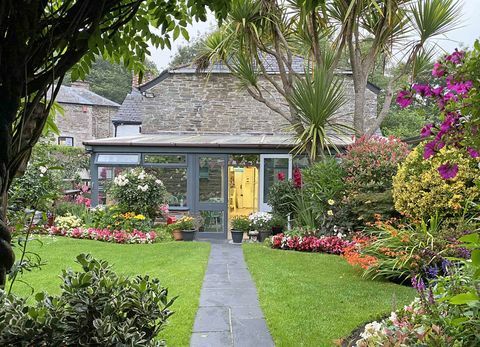 cornwall huisje met tearoom en postkantoor te koop