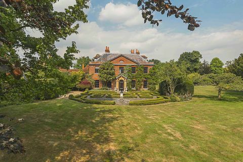 Hurst Lodge - Berkshire - terrein - Savills