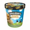 Ben & Jerry's Pumpkin Cheesecake Ice Cream is verpakt met een Graham Cracker Swirl