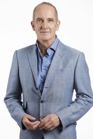 grand designs presentator kevin mccloud