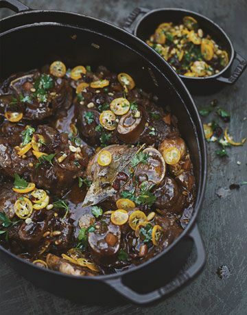 osso buco in zwarte pot