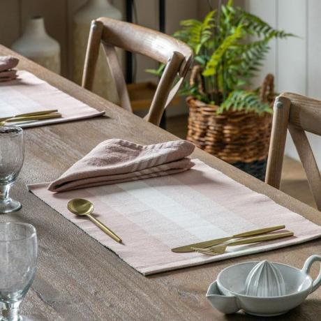 Milah set van 4 katoenen gestreepte placemats in Blush