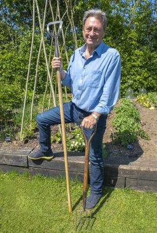 alan titchmarsh lanceert itv tuinbeurs