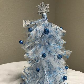 Blauwe tafelblad Tulle Tree