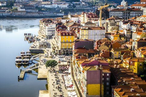 Uitzicht op Porto vanaf Dom Luís I-brug
