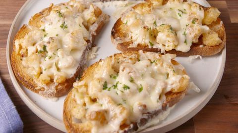 cheesy cauli-toast