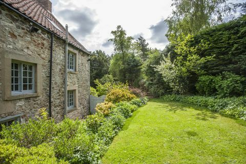 Hope House - Middleton Tyas - tuin - Savills