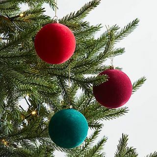 Set van 6 fluwelen kerstballen
