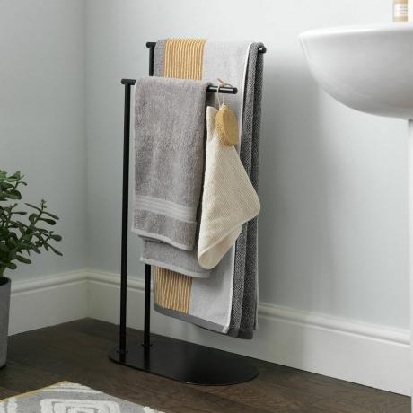 Argos Home Vrijstaand Handdoekrek - Mat Zwart