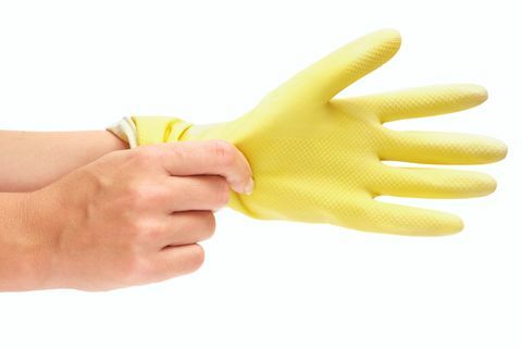 Gele rubberen handschoenen