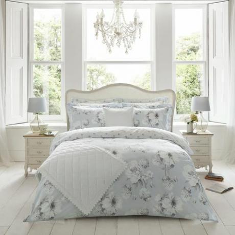 Dunelm bedding collection met Holly Willoughby