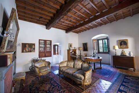 Michelangelo - Toscane - villa - woonkamer - Handsome Properties International