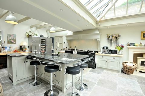 Marston Court Kitchen island - Humberts