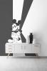 Kelly Hoppen lanceert Disney's Mickey Mouse wallpapers, vloerkleden en beddengoed Homeware Range