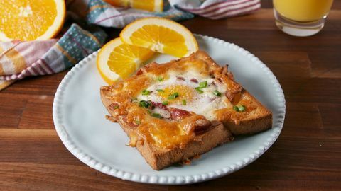 cheesy ei toast horizontaal