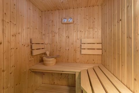 Fielding Court platte sauna, Tavistock Bow