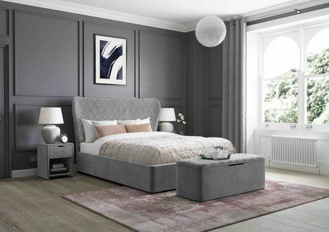 neva fluwelen afwerking gestoffeerd voetenbank bedframe in grijs, huis prachtige collectie bij Dreams