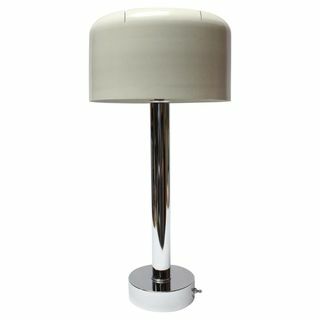 Chroom en gelakt aluminium lamp