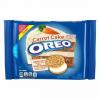 Oreo's Carrot Cake-koekjes zijn gevuld met roomkaas-glazuurcrème, dus bakken is niet nodig