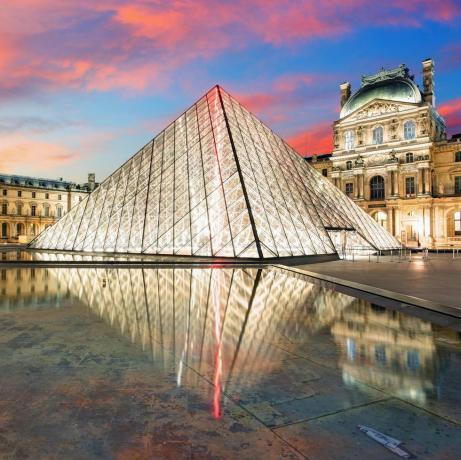 Louvre Museum Parijs