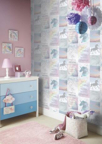 Arthouse Believe In Unicorns Wallpaper