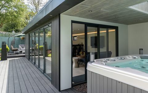 tuinkamer ideeën hot tub